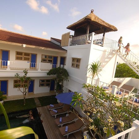 The Island Bali Hostel Seminyak Exterior foto